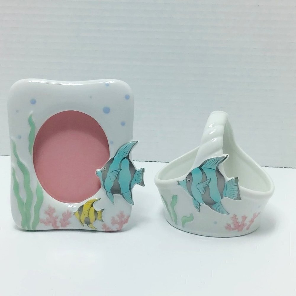 Porcelain Small Picture photo Frame & Basket 3D Fish Marine scene made in Japan